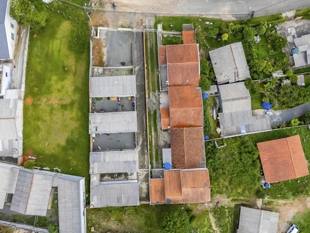 Casa com 520m² 6 quartos e 4 banheiros, à venda, no bairro Vila Gilcy em Campo Largo