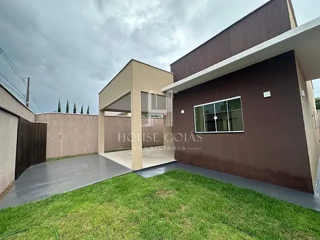 Casa 3 quartos e 2 banheiros, à venda, no bairro ABADIA em Abadia de Goiás