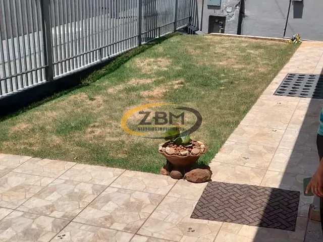 Casa 4 quartos e 2 banheiros, à venda, no bairro brasilia em Ibiporã