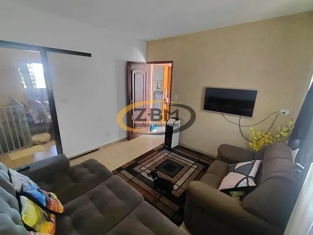 Casa 4 quartos e 2 banheiros, à venda, no bairro brasilia em Ibiporã