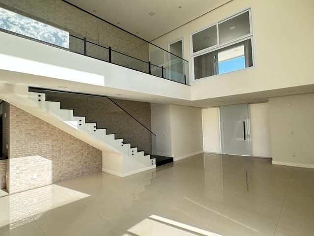 Casa 3 quartos e 1 banheiro, para alugar, no bairro Terras de São José em São João da Boa Vista