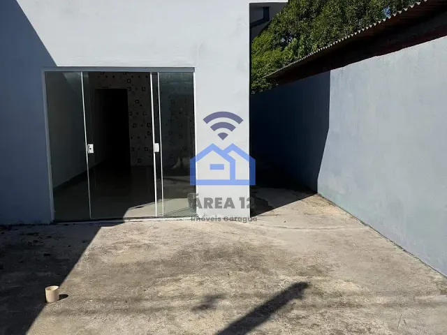 Casa com 136m² 2 quartos e 2 banheiros, à venda, no bairro Balneário Recanto do Sol em Caraguatatuba