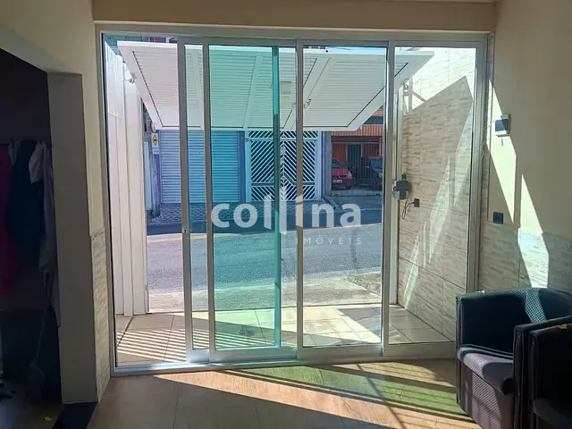 Casa 3 quartos e 4 banheiros, à venda, no bairro Jd. Primeiro de Maio em Osasco