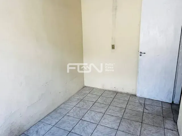 Casa com 199m² 2 quartos e 2 banheiros, à venda, no bairro Renascer Phoc 2 em Camaçari