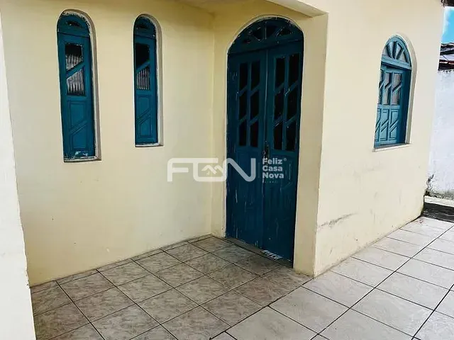 Casa com 199m² 2 quartos e 2 banheiros, à venda, no bairro Renascer Phoc 2 em Camaçari