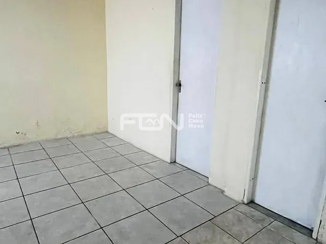 Casa com 199m² 2 quartos e 2 banheiros, à venda, no bairro Renascer Phoc 2 em Camaçari