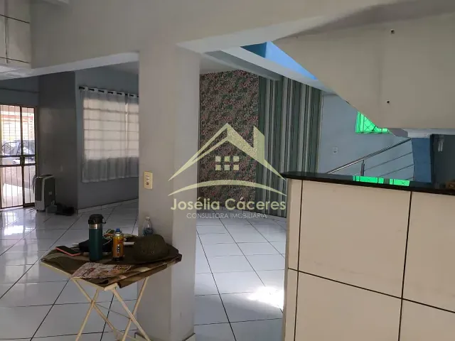 Sobrado com 286m² 4 quartos e 4 banheiros, à venda, no bairro Canjica em Cuiabá