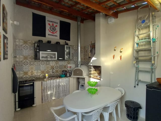 Casa com 125m² 2 quartos e 2 banheiros, à venda, no bairro Residencial Estoril em Taubaté