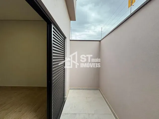 Casa com 213m² 3 quartos e 1 banheiro, à venda, no bairro Jardim Rio Verde em Andradas
