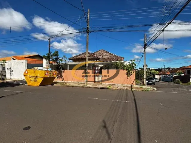 Casa com 234m² 3 quartos e 1 banheiro, à venda, no bairro Vila Matarazzo em Londrina