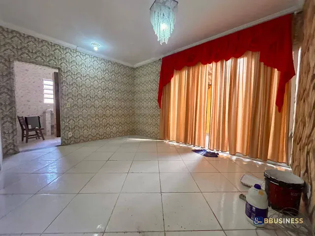 Casa 6 quartos e 3 banheiros, à venda, no bairro Centro em Bertioga