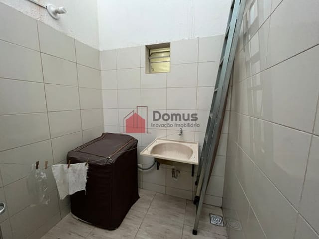 Casa com 200m², à venda, no bairro Parque das Palmeiras em Pindamonhangaba