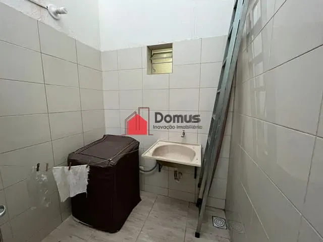 Casa com 200m², à venda, no bairro Parque das Palmeiras em Pindamonhangaba