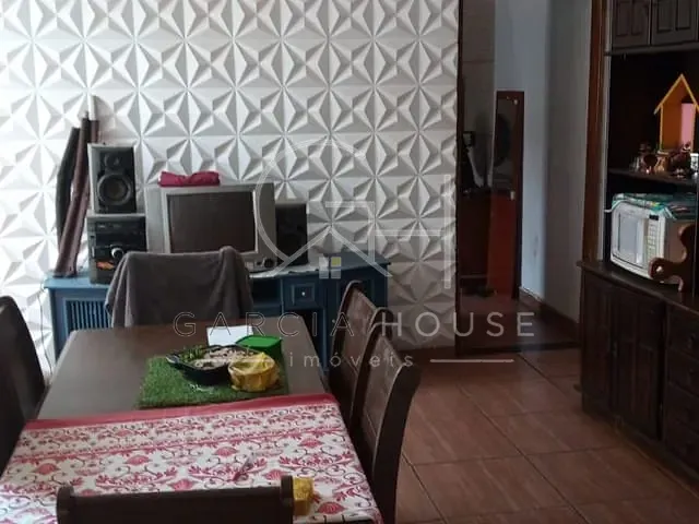 Casa 3 quartos e 2 banheiros, à venda, no bairro Parque dos Sabiás em Ribeirão Preto