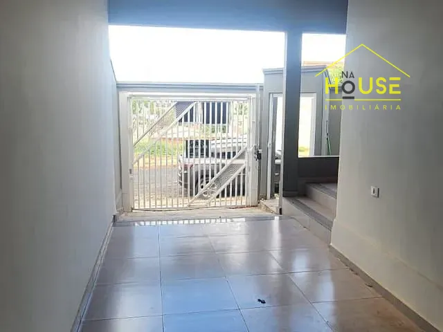 Casa 3 quartos e 1 banheiro, à venda, no bairro Jardim Acapulco em Fernandópolis