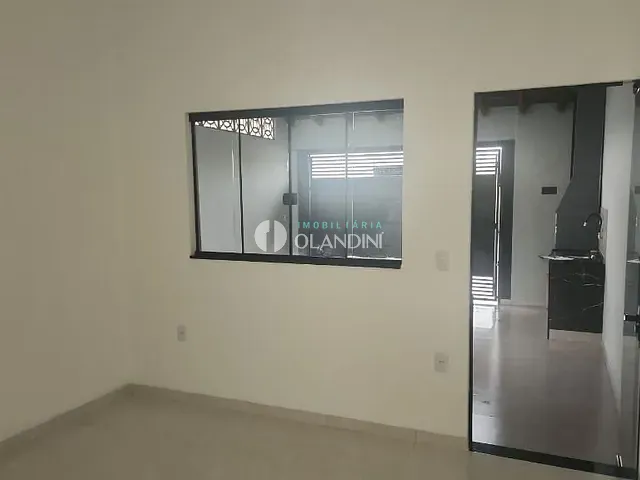 Casa com 200m² 2 quartos e 1 banheiro, para alugar, no bairro Santa Rita de Cássia em Artur Nogueira