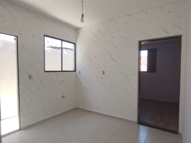 Foto do Casa - Casa com 3 dormitórios à venda, 80 m² por R$ 300.000,00 - Vila Maria - São José dos Campos/SP | RUSSI IMÓVEIS