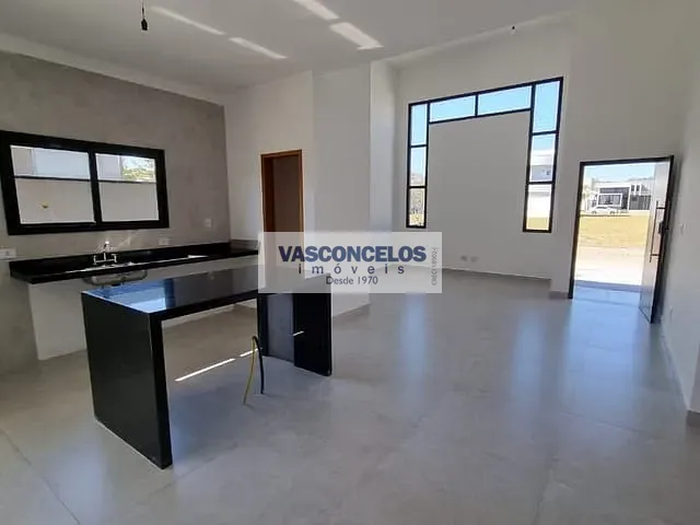 Casa com 300m² 3 quartos e 3 banheiros, à venda, no bairro Condomínio Terras do Vale em Caçapava