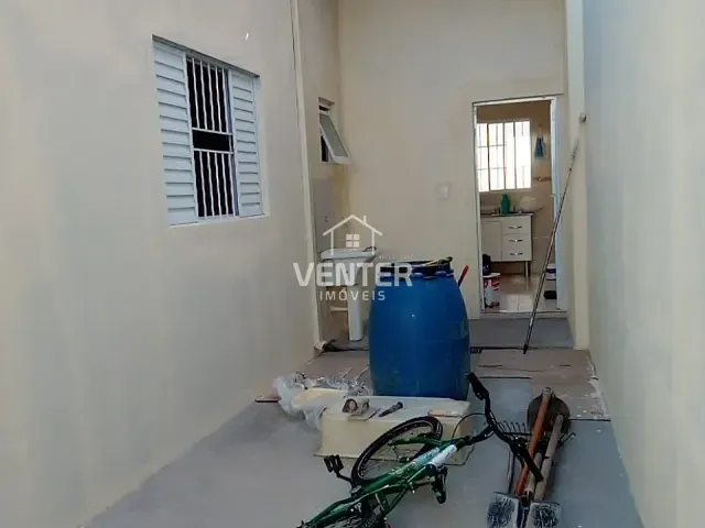 Casa com 138m² 2 quartos e 2 banheiros, à venda, no bairro Vista Alegre em Taubaté