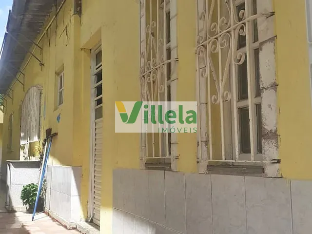 Casa com 249m² 2 quartos e 1 banheiro, à venda, no bairro Vila Açoreana em Poá