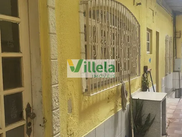 Casa com 249m² 2 quartos e 1 banheiro, à venda, no bairro Vila Açoreana em Poá