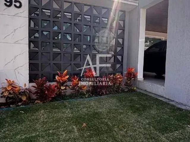 Casa com 250m², à venda, no bairro Jardim Hípica Pinheiro em Taubaté