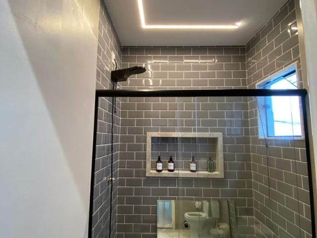 Casa com 411m² 3 quartos e 4 banheiros, à venda, no bairro Glória em Macaé