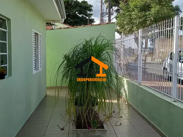 Casa com 250m² 3 quartos e 2 banheiros, à venda, no bairro Jardim das Nações em Itatiba