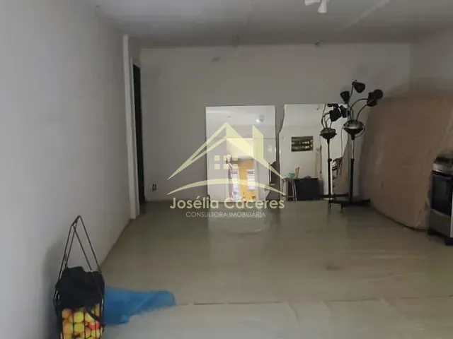 Casa com 360m², à venda, no bairro Boa Esperança em Cuiabá