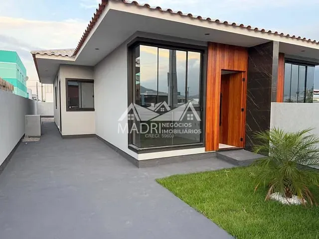 Casa com 100m² 2 quartos e 1 banheiro, à venda, no bairro Guarda do Cubatão em Palhoça
