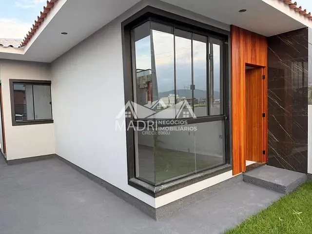 Casa com 100m² 2 quartos e 1 banheiro, à venda, no bairro Guarda do Cubatão em Palhoça