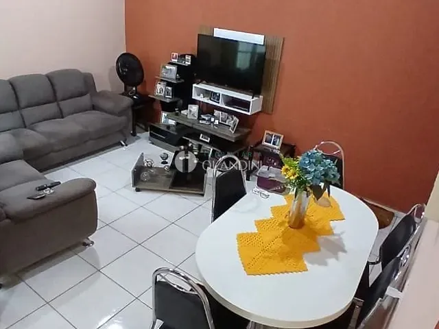 Casa com 200m² 3 quartos e 2 banheiros, à venda, no bairro Jd Vista Alegre em Artur Nogueira