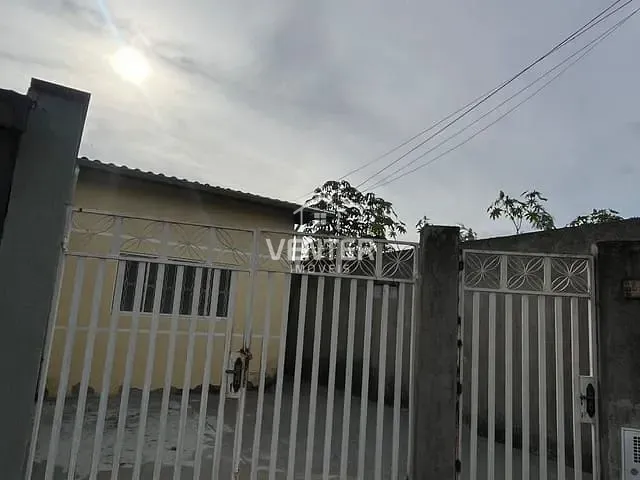 Casa 2 quartos e 2 banheiros, para alugar, no bairro Residencial Bardan em Taubaté