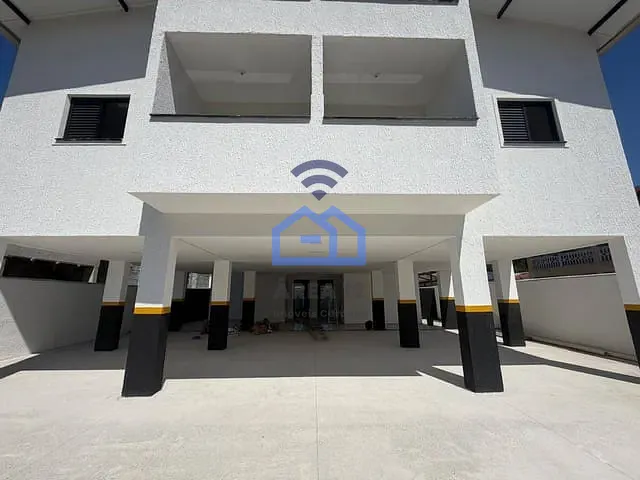 Casa 2 quartos e 2 banheiros, à venda, no bairro Massaguaçu em Caraguatatuba
