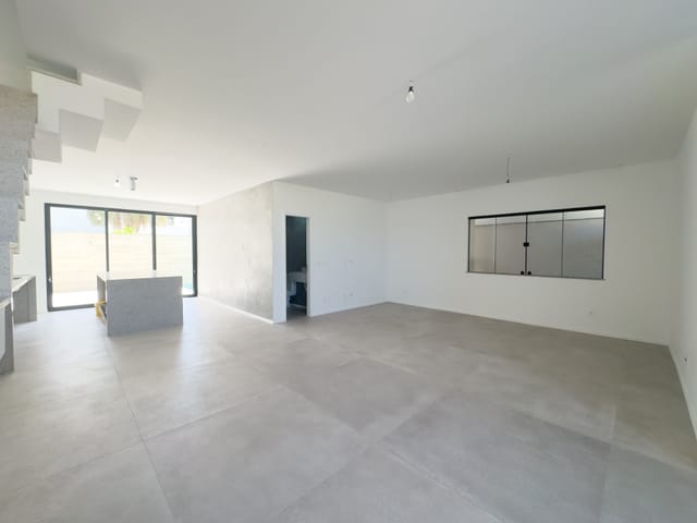 Casa com 316m² 4 quartos e 7 banheiros, à venda, no bairro Recreio dos Bandeirantes em Rio de Janeiro