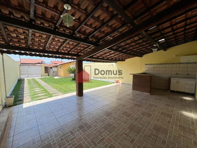 Casa para alugar, no bairro Residencial Parque das Palmeiras em Pindamonhangaba