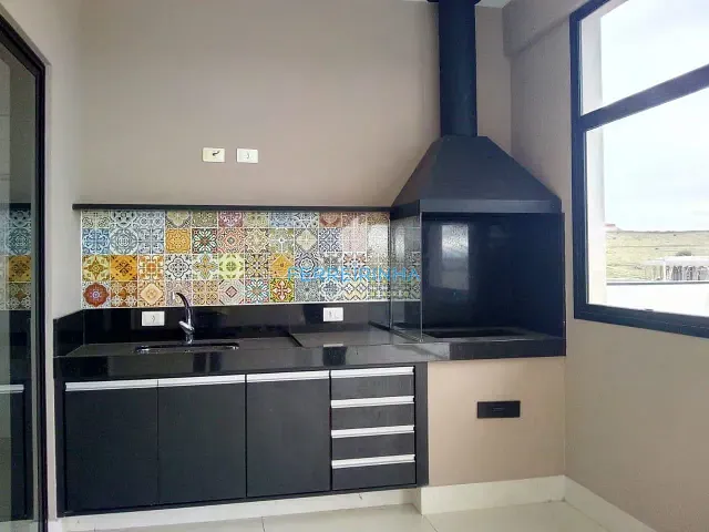 Casa com 700m² 4 quartos e 6 banheiros, à venda ou para alugar, no bairro Condomínio Reserva do Paratehy em São José dos Campos