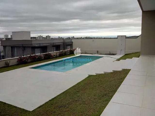 Casa com 700m² 4 quartos e 6 banheiros, à venda ou para alugar, no bairro Condomínio Reserva do Paratehy em São José dos Campos