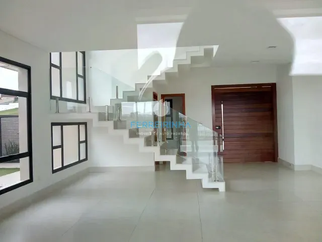 Casa com 700m² 4 quartos e 6 banheiros, à venda ou para alugar, no bairro Condomínio Reserva do Paratehy em São José dos Campos