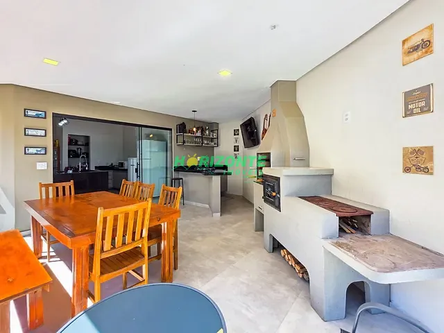 Casa com 881m² 4 quartos e 6 banheiros, à venda, no bairro urbanova em São José dos Campos