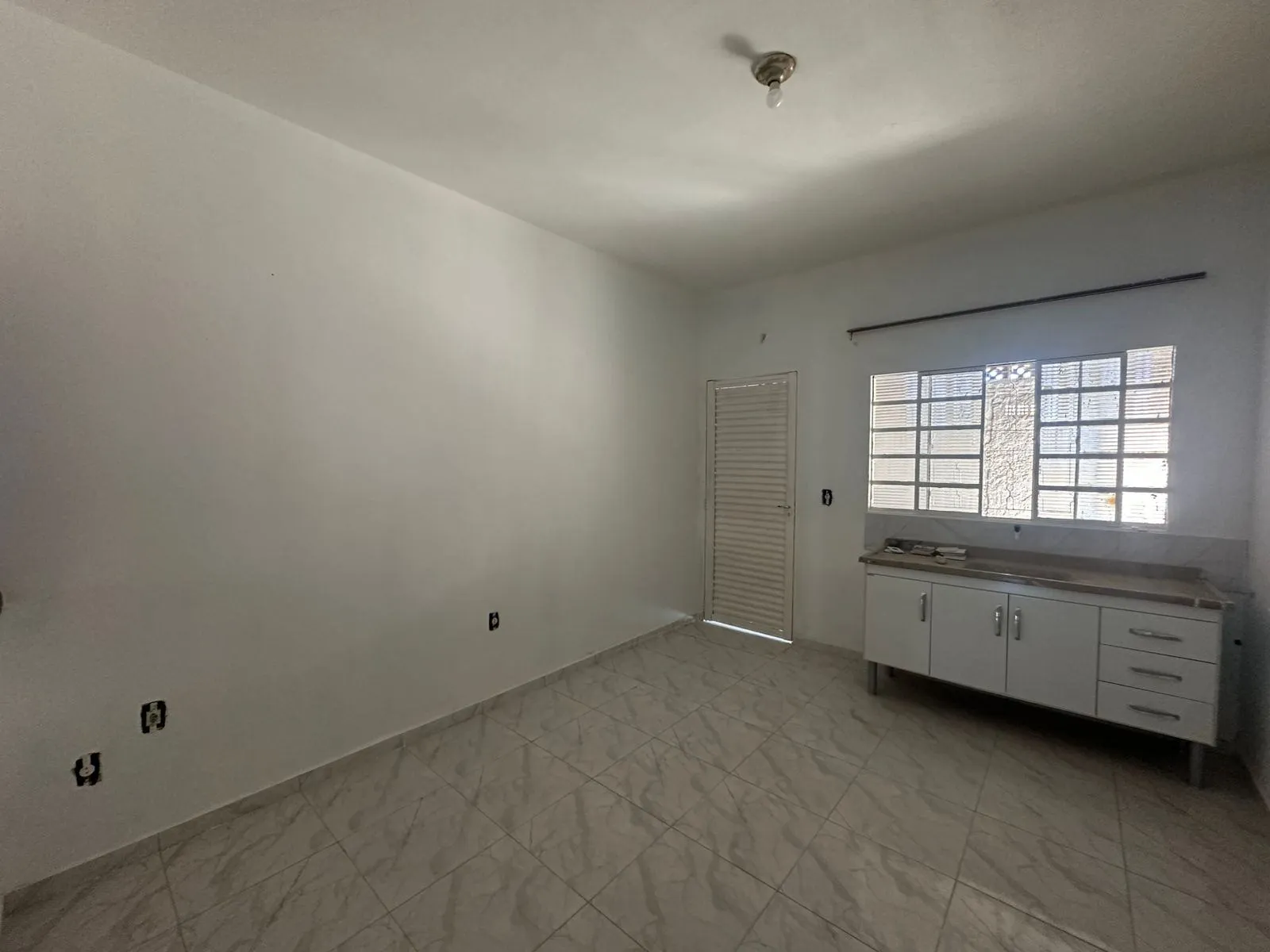 Casa, 2 quartos, 156 m² - Foto 11