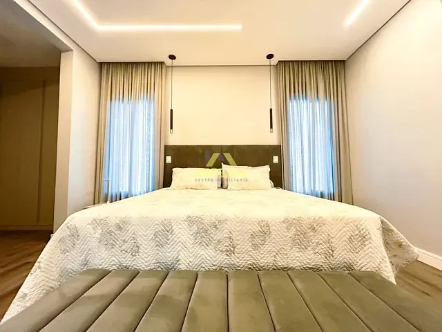 Casa com 342m² 3 quartos e 4 banheiros, à venda, no bairro Residencial Central Parque em Salto