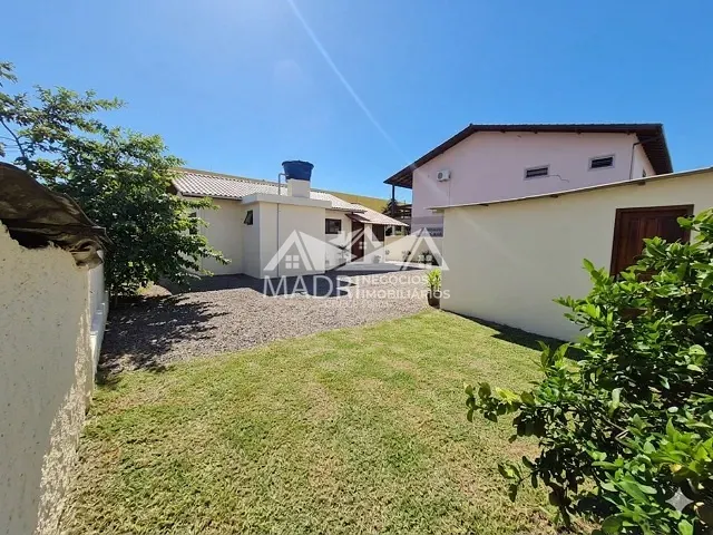 Casa 2 quartos e 1 banheiro, à venda, no bairro Ponte do Imaruim em Palhoça
