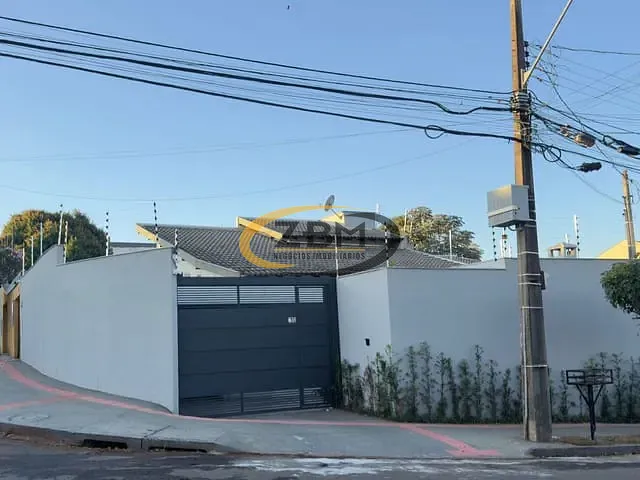 Casa com 165m² 3 quartos e 2 banheiros, à venda, no bairro Jardim Império do Sol em Londrina