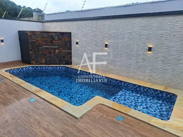 Casa com 250m² 3 quartos e 3 banheiros, à venda, no bairro Vila Nossa Senhora Auxiliadora em Tremembé