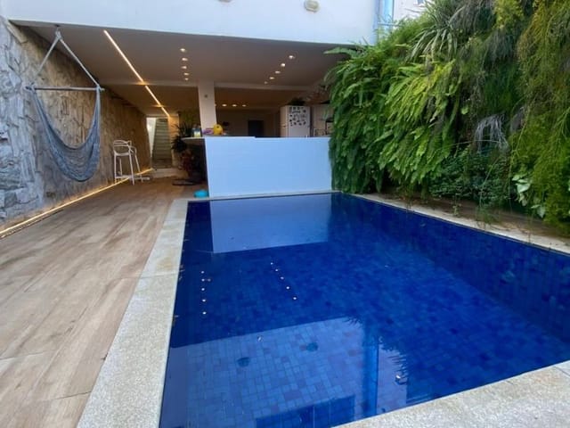 Casa com 100m² 3 quartos e 3 banheiros, à venda, no bairro Lagoa em Macaé