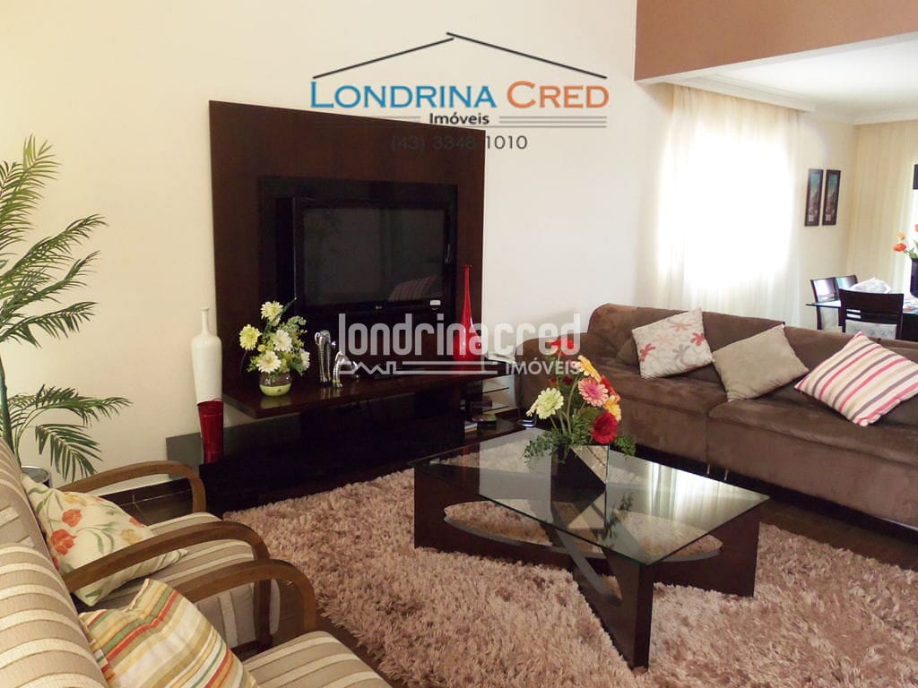 Casa, 4 quartos, 244 m² - Foto 2