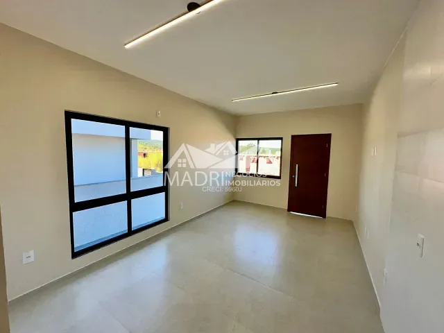 Casa com 105m² 2 quartos e 1 banheiro, à venda, no bairro Forquilhas em São José