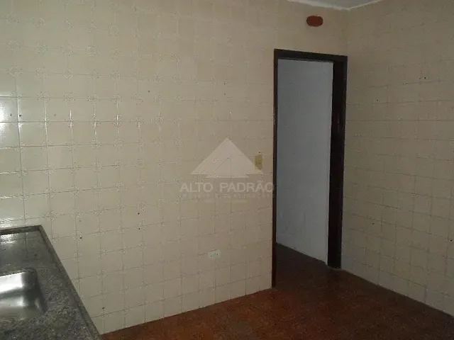 Casa com 125m² 2 quartos e 2 banheiros, à venda, no bairro Jardim Zaira em Mauá