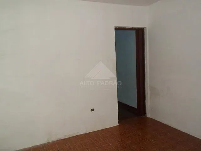 Casa com 125m² 2 quartos e 2 banheiros, à venda, no bairro Jardim Zaira em Mauá